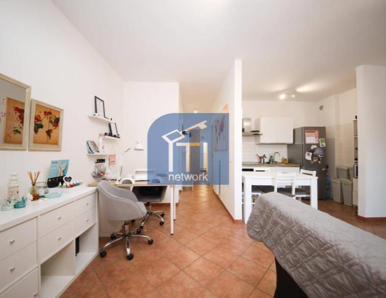 appartamento in vendita a Roma in zona Longarina