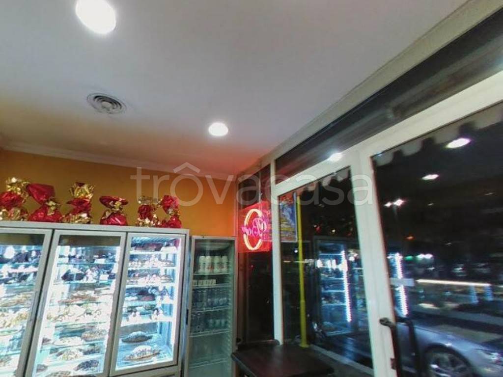 appartamento in vendita a Roma in zona Don Bosco