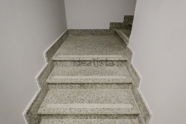 ufficio in vendita a Roma in zona Mostacciano