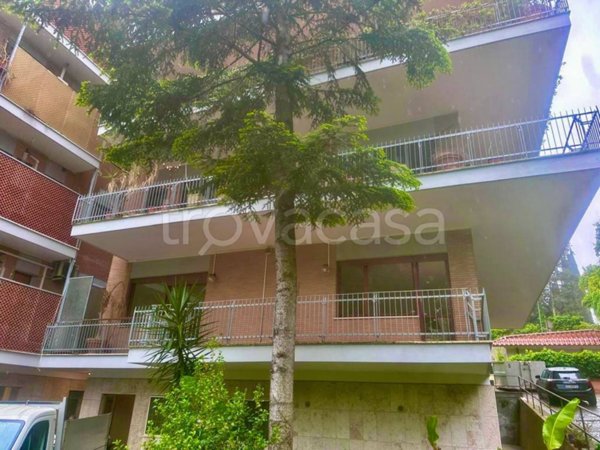 appartamento in vendita a Roma in zona Della Vittoria