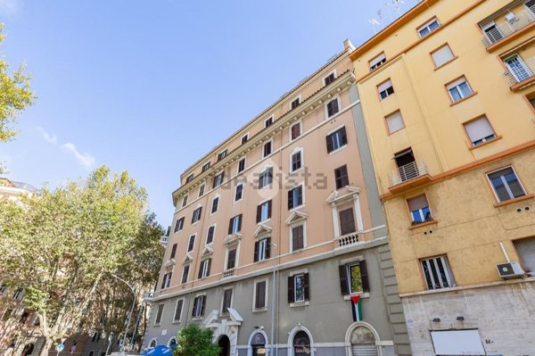 appartamento in vendita a Roma in zona Appio Latino