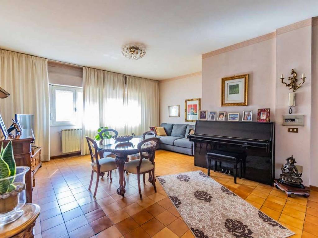 appartamento in vendita a Roma in zona Collatino