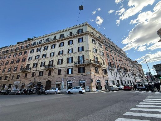 appartamento in vendita a Roma in zona Parioli