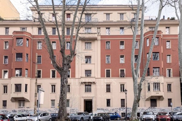 appartamento in vendita a Roma in zona Della Vittoria