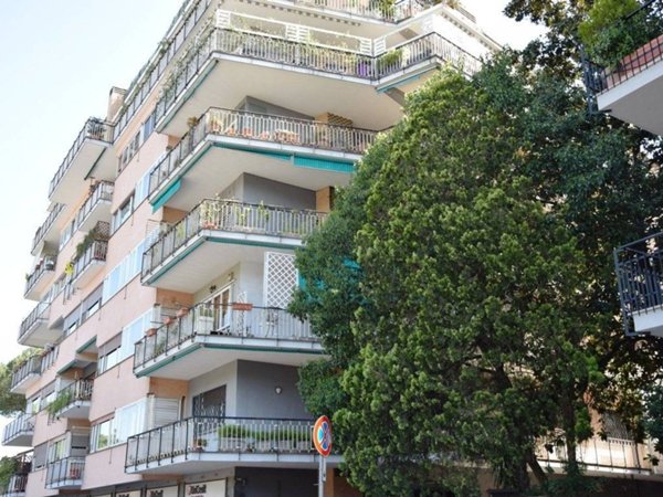 appartamento in vendita a Roma in zona Tor di Quinto