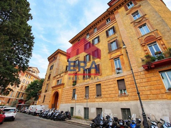 appartamento in vendita a Roma in zona Campo Marzio