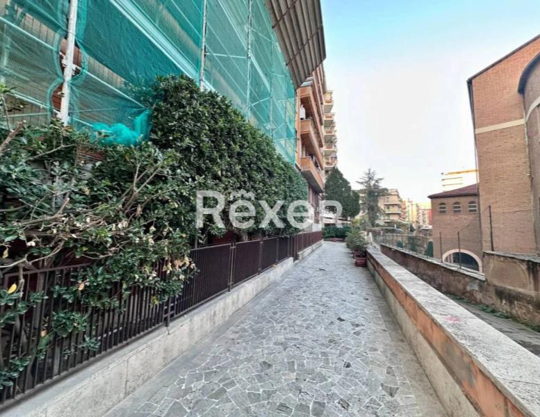 appartamento in vendita a Roma in zona Trieste