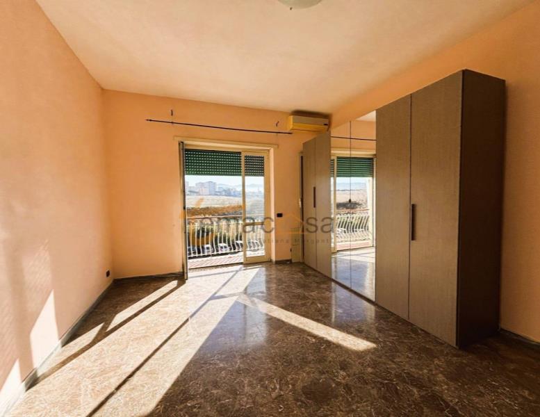 appartamento in vendita a Roma in zona Torre Angela