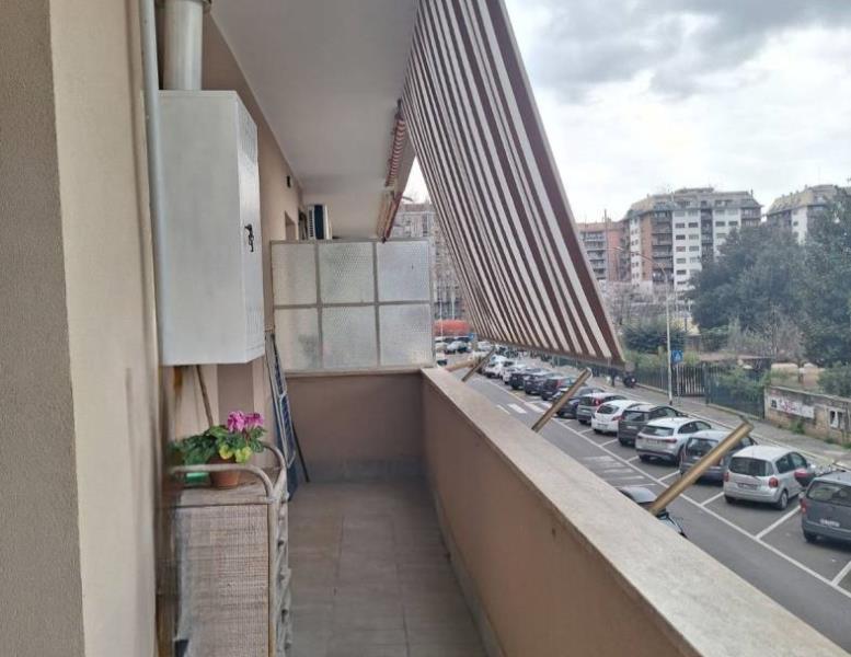 appartamento in vendita a Roma in zona Monte Sacro/Talenti