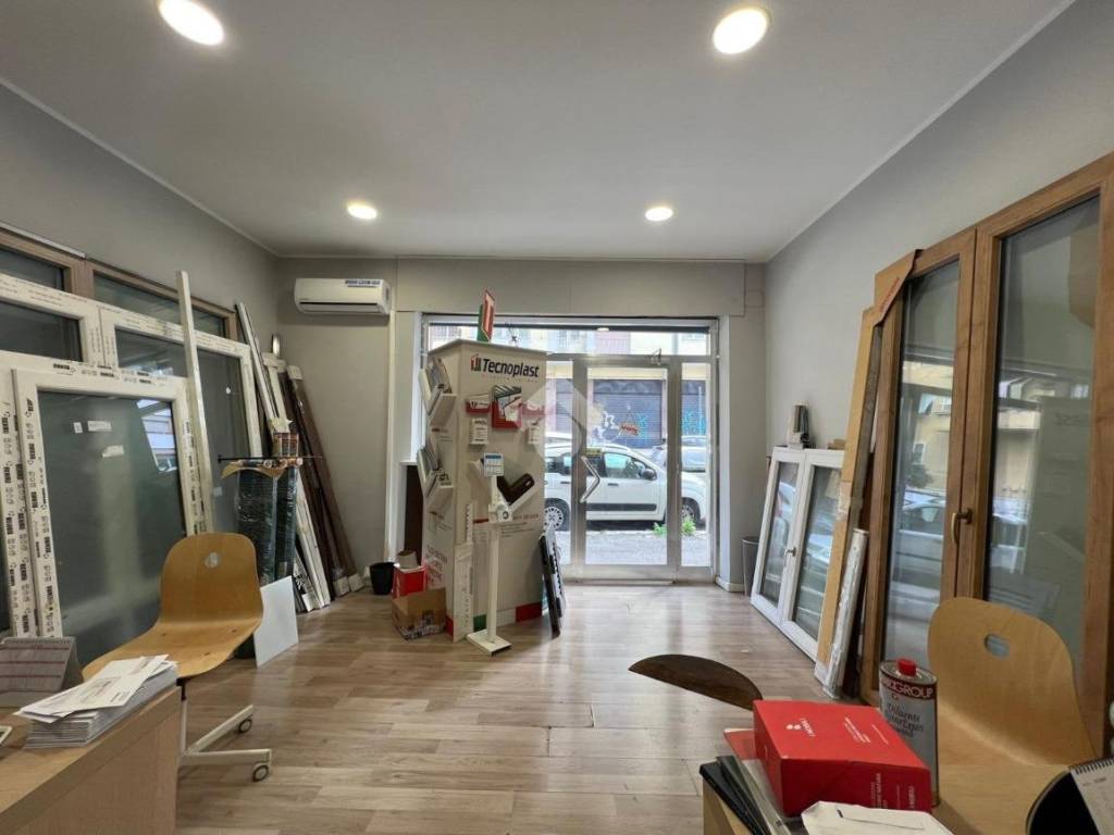 negozio in vendita a Roma