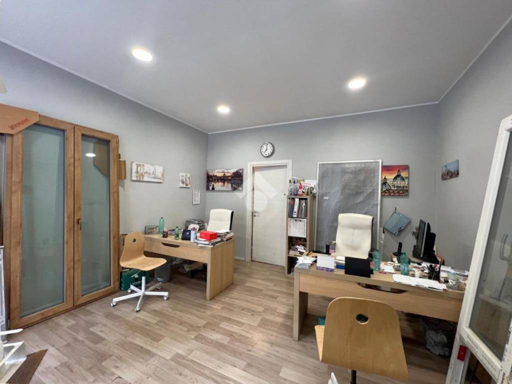 negozio in vendita a Roma