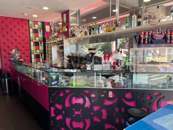 negozio in vendita a Roma in zona Ostia