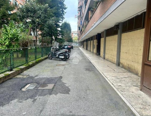 appartamento in vendita a Roma in zona Portuense