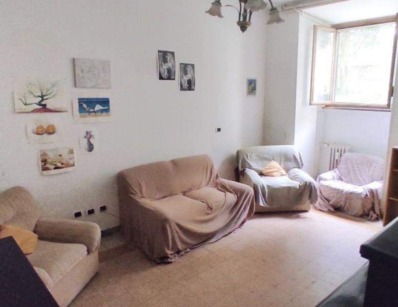 appartamento in vendita a Roma in zona Appio Latino