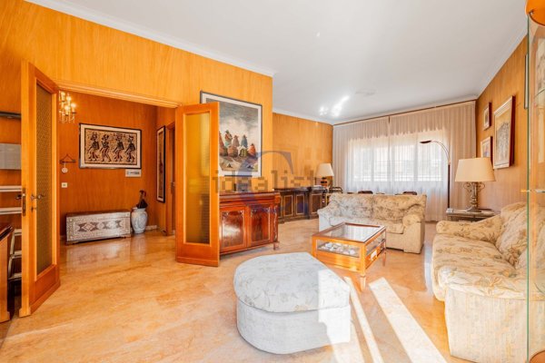 appartamento in vendita a Roma in zona Tor di Quinto