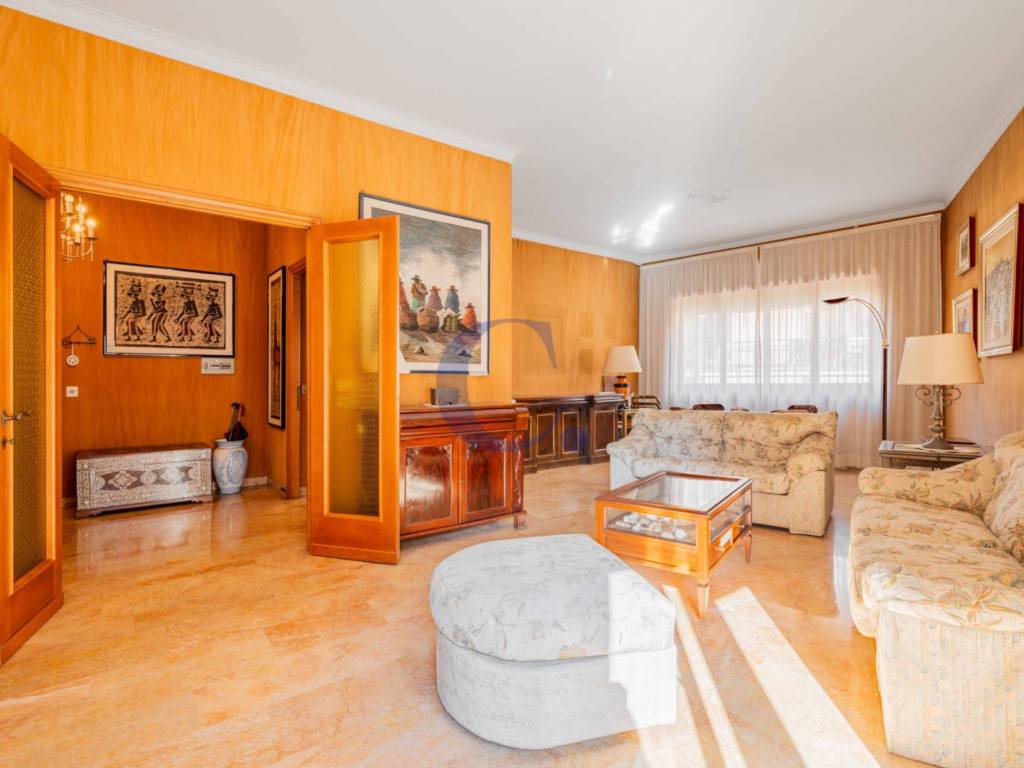 appartamento in vendita a Roma in zona Tor di Quinto