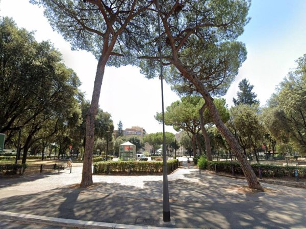 negozio in vendita a Roma