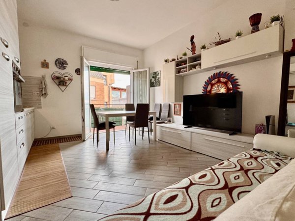 appartamento in vendita a Roma in zona Ponte Mammolo