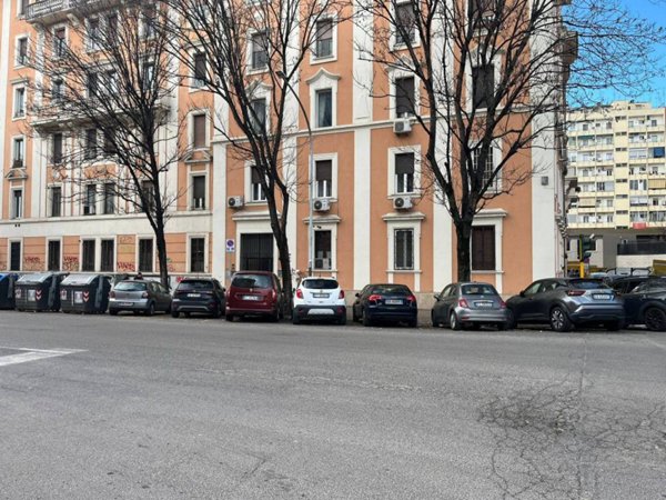 appartamento in vendita a Roma in zona Portuense