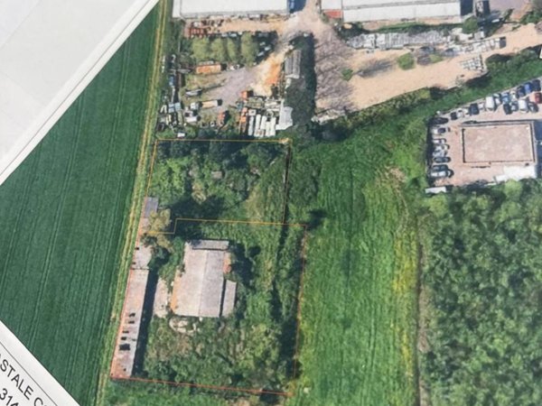 locale commerciale in vendita a Roma in zona Parioli