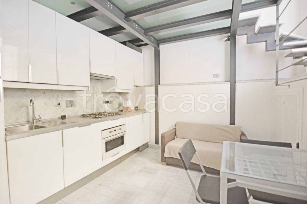 appartamento in vendita a Roma in zona Parione/Sant'Eustachio