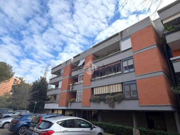 appartamento in vendita a Roma in zona Spinaceto