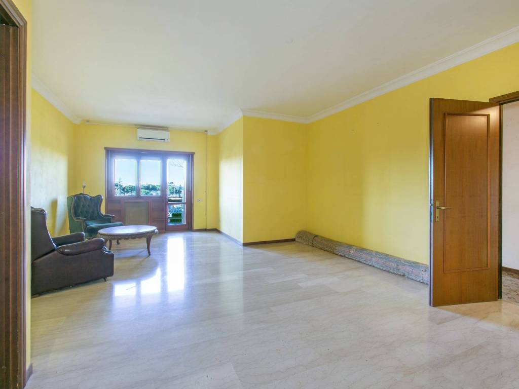 appartamento in vendita a Roma in zona Ponte Mammolo