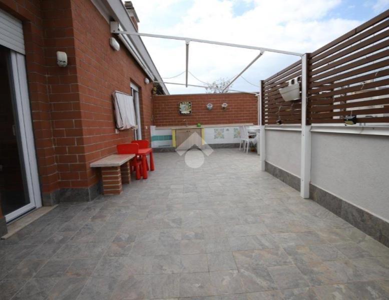 appartamento in vendita a Roma in zona Ostia