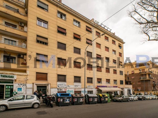 appartamento in vendita a Roma in zona Gianicolense