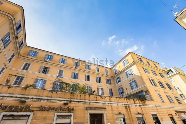 appartamento in vendita a Roma in zona Testaccio