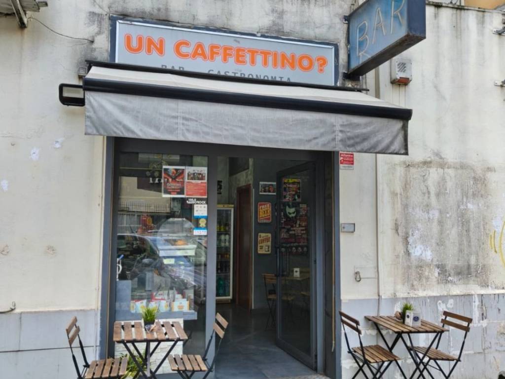 negozio in vendita a Roma in zona Prenestino-Centocelle