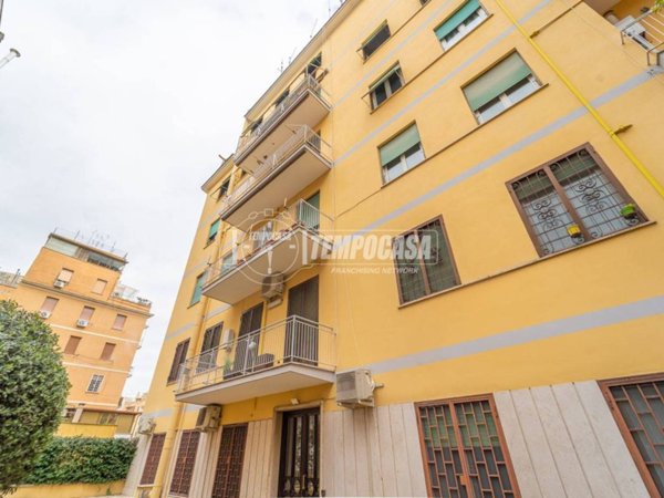 appartamento in vendita a Roma in zona Appio Claudio