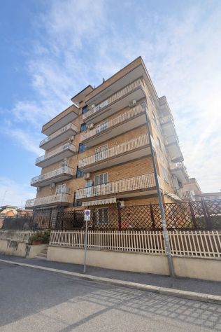 appartamento in vendita a Roma in zona Fidene