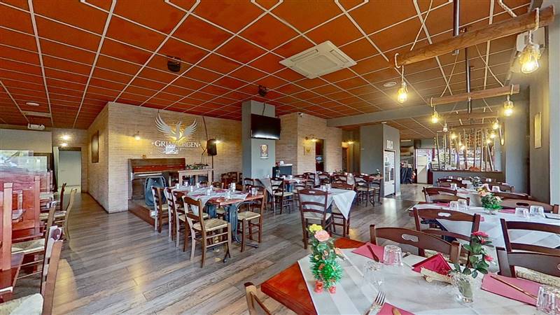 negozio in vendita a Roma in zona Prenestino-Labicano