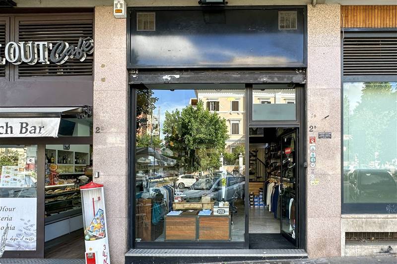ufficio in vendita a Roma in zona Nomentano