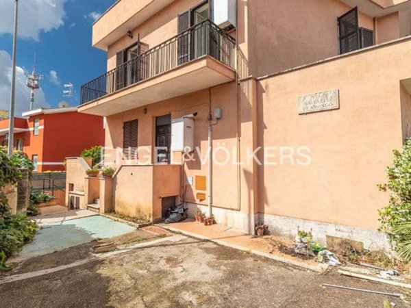 appartamento in vendita a Roma in zona Ottavia