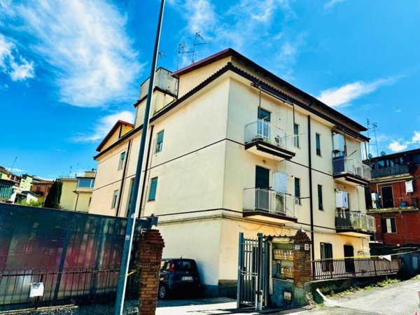 appartamento in vendita a Roma in zona Sette Bagni