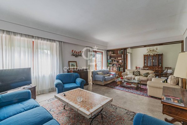 appartamento in vendita a Roma in zona Centro Storico