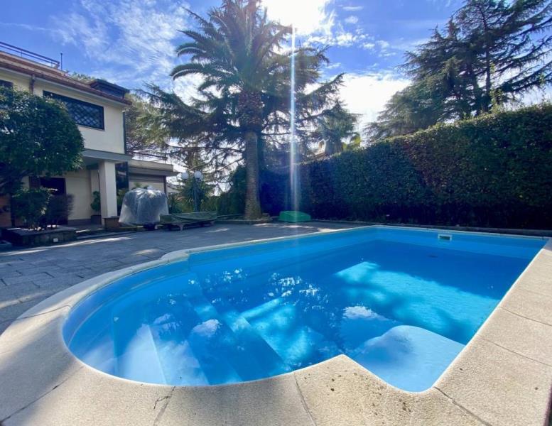 casa indipendente in vendita a Roma in zona Pinciano