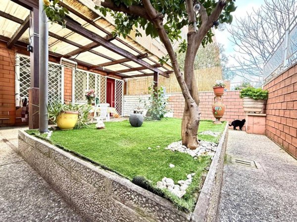 appartamento in vendita a Roma in zona Tor Sapienza