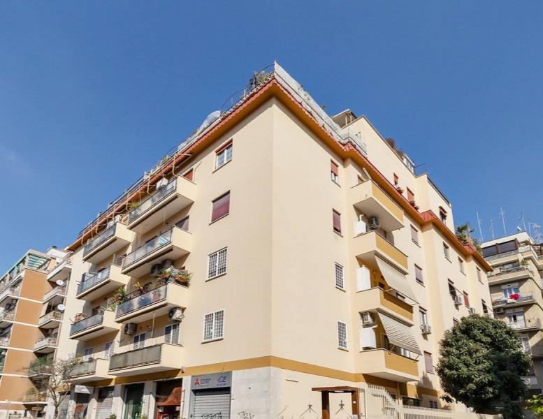 appartamento in vendita a Roma in zona Gianicolense