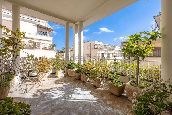 appartamento in vendita a Roma in zona Parioli