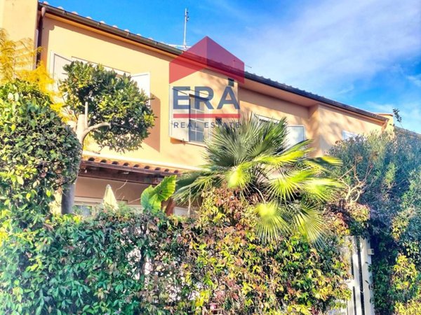 casa indipendente in vendita a Roma in zona Acilia