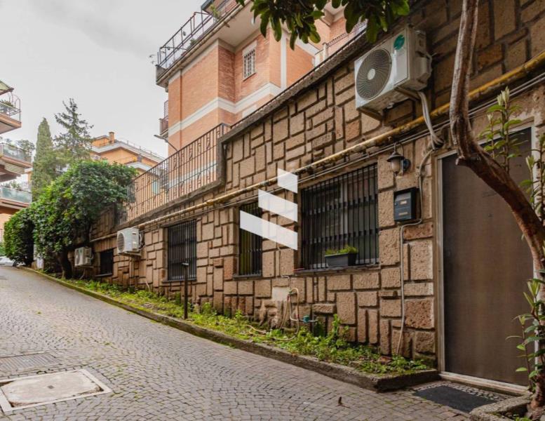 appartamento in vendita a Roma in zona Monte Sacro/Talenti