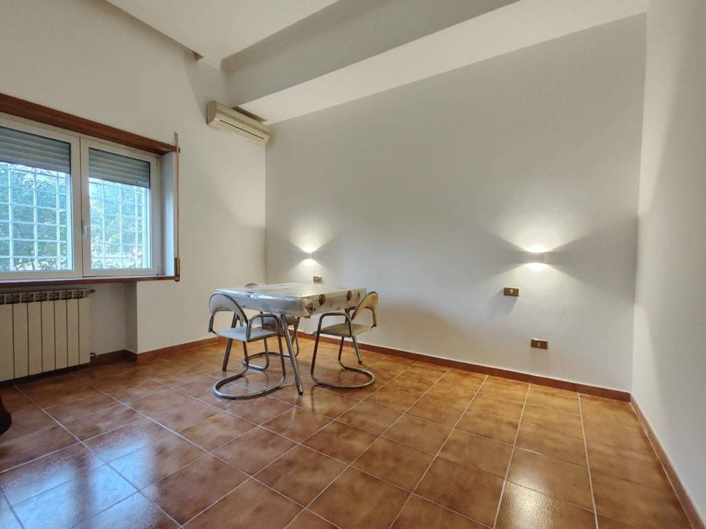 appartamento in vendita a Roma in zona Casalotti