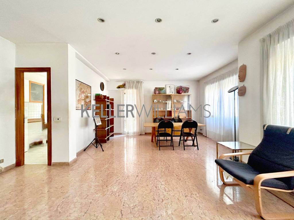 appartamento in vendita a Roma in zona Gianicolense