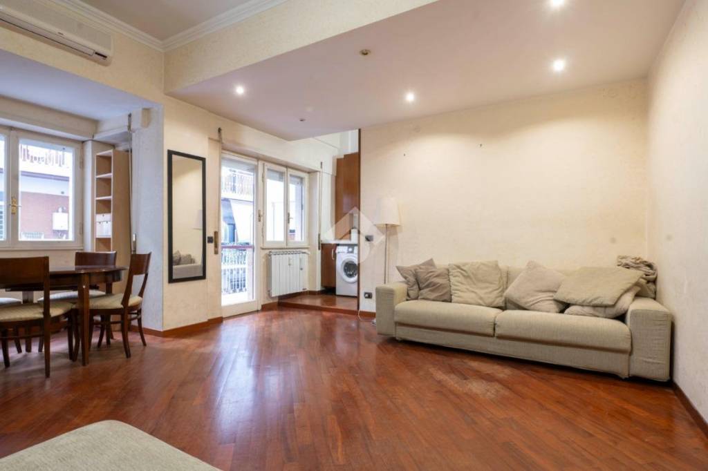 appartamento in vendita a Roma in zona Ostia