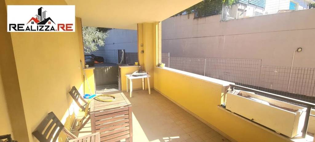 appartamento in vendita a Roma in zona Valle Muricana