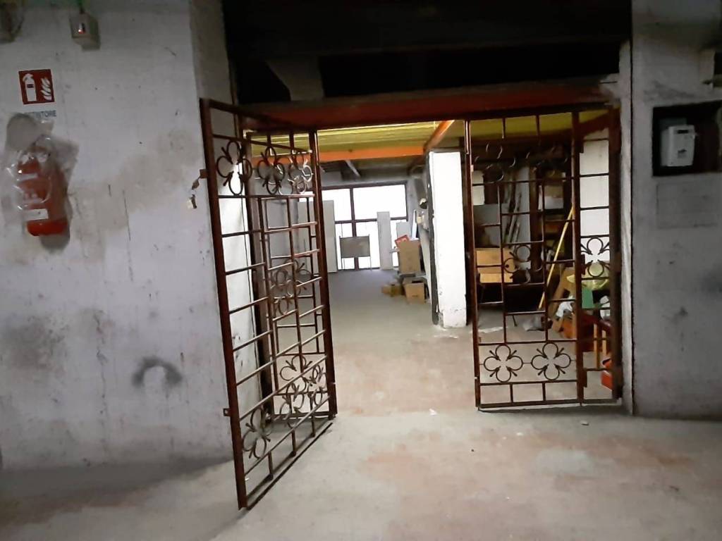 locale di sgombero in vendita a Roma in zona Pietralata