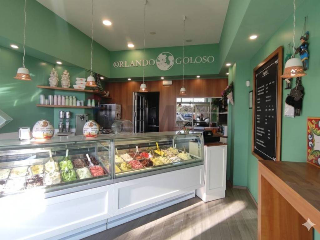 negozio in vendita a Roma in zona Monte Sacro/Talenti